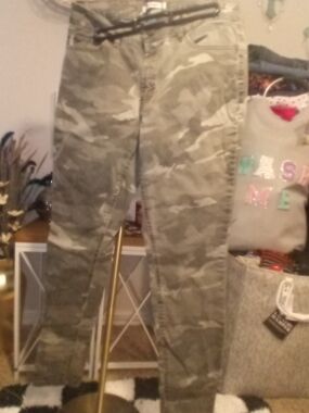 refuge Olive Green Camo Skinny Pants